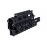 Guardamano nero con Weaver Yugo M70 AK