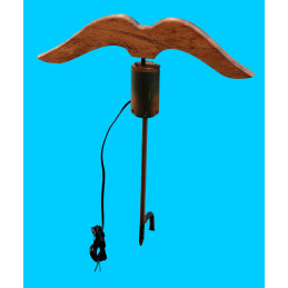 Makako superveloce con testa di legno